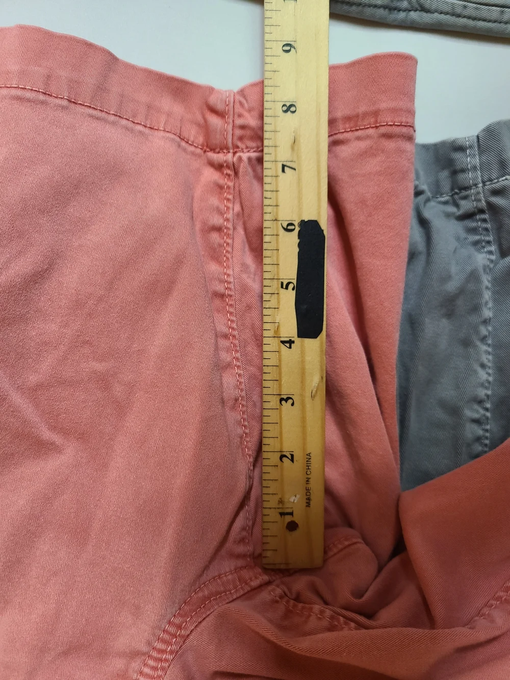 Lot of 3 American Eagle Men’s Chino Shorts Size 26 Salmon & Gray